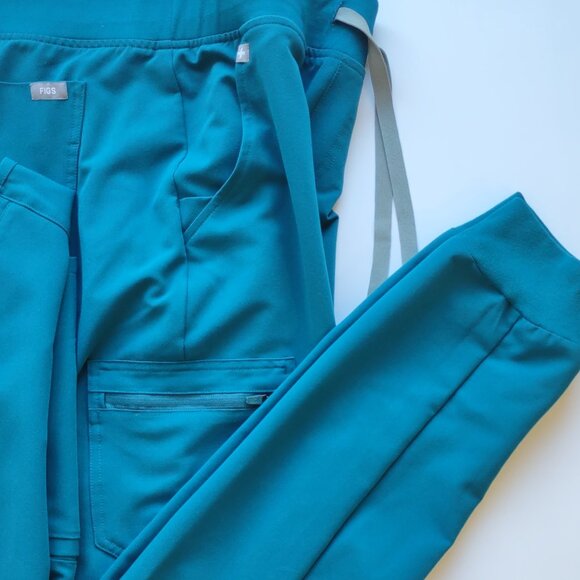 FIGS Scrubs 2 Piece Set Teal-Casma Top Lrg & Zamora Jogger Bottom Med-Tall  EUC - Picture 9 of 12